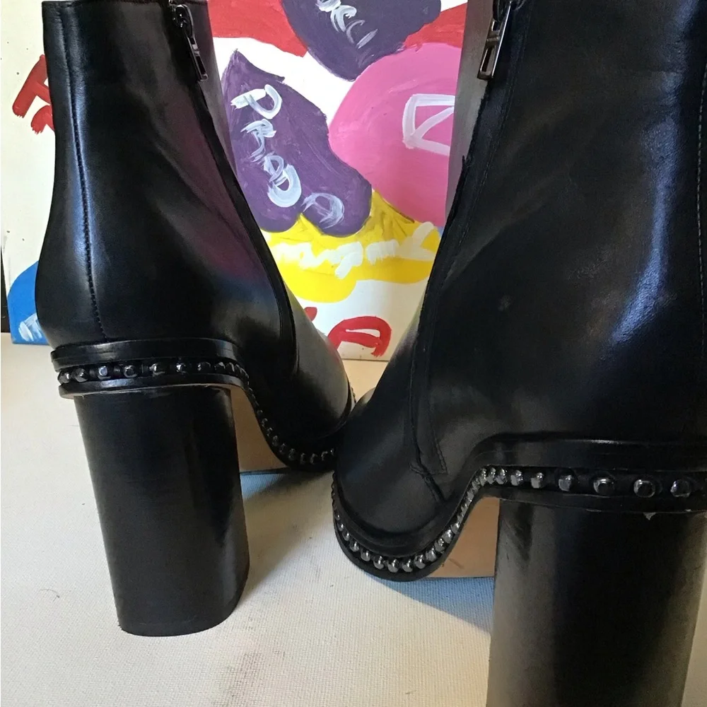 Coach Black Leather Bead Chain Booties Size 11 - Picture 4 of 6